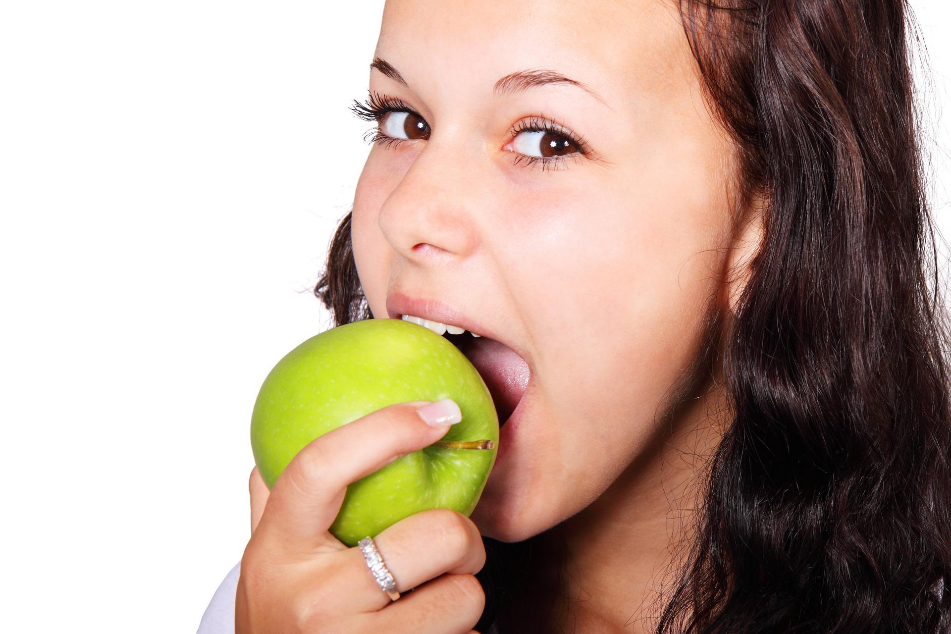 Beneficios de la manzana, saludable y deliciosa