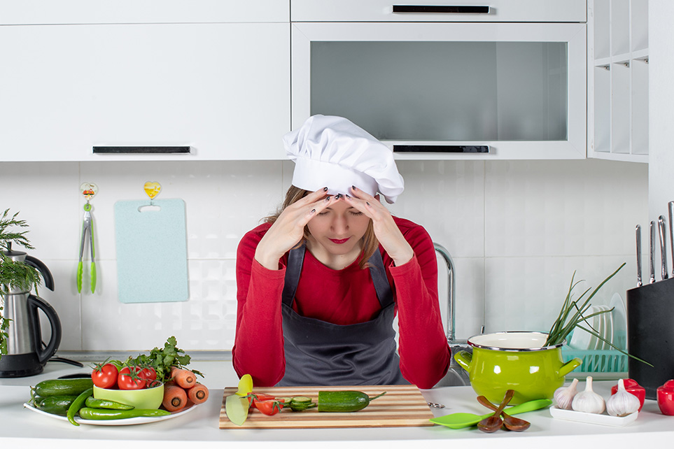 ¿Trabajas 9 horas al día? Come saludable sin vivir cocinando